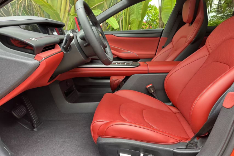 MI SU7 2024 car image #15