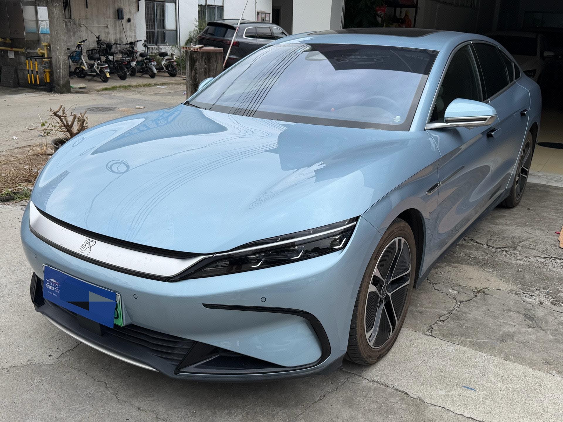 BYD Han 2024 BYD Han 2024 immagine di auto