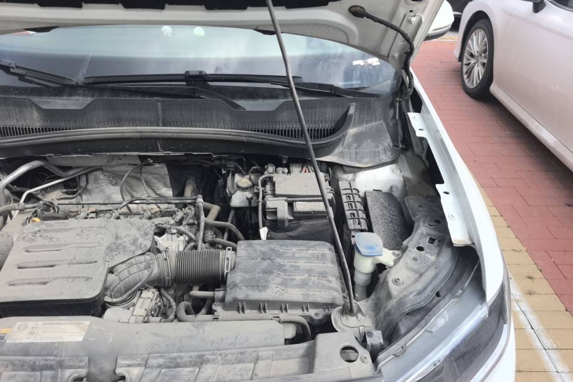 Volkswagen T-Cross 2019 car image #12