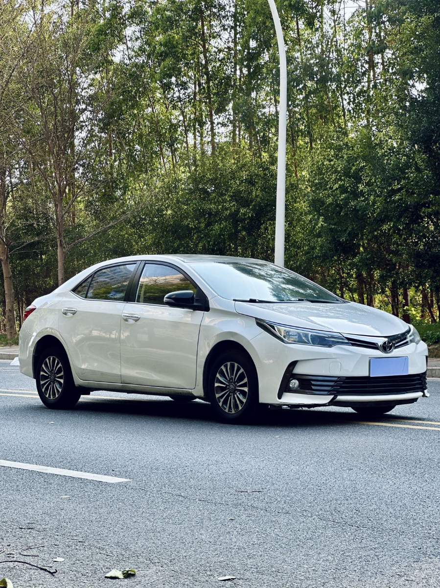 Toyota Corolla 2017 car image 