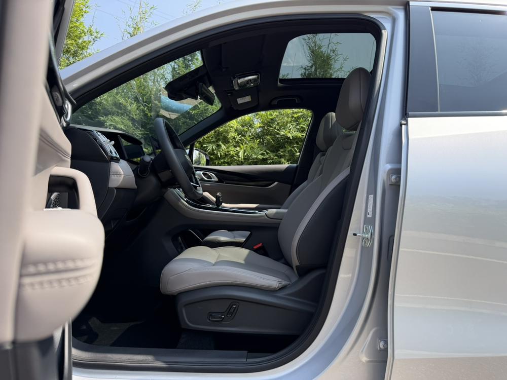 GEELY Boyue L 2025 #17 GEELY Boyue L 2025 изображение автомобиля #17