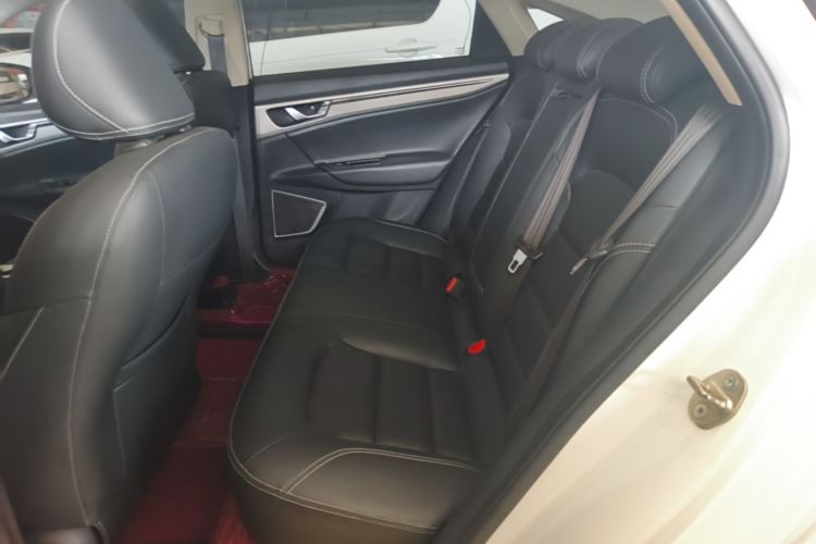 GEELY Emgrand GL 2017 car image #17