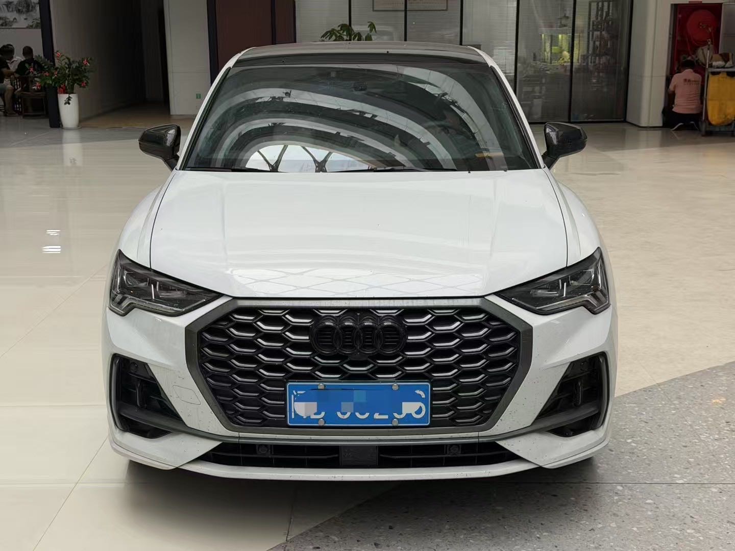 Audi Q3 Sportback 2024 car image #3