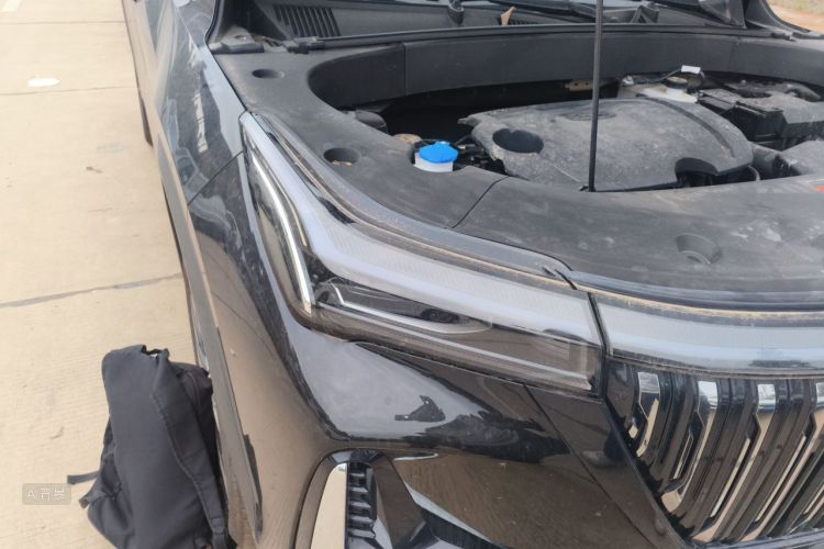 GEELY Boyue L 2025 car image #8