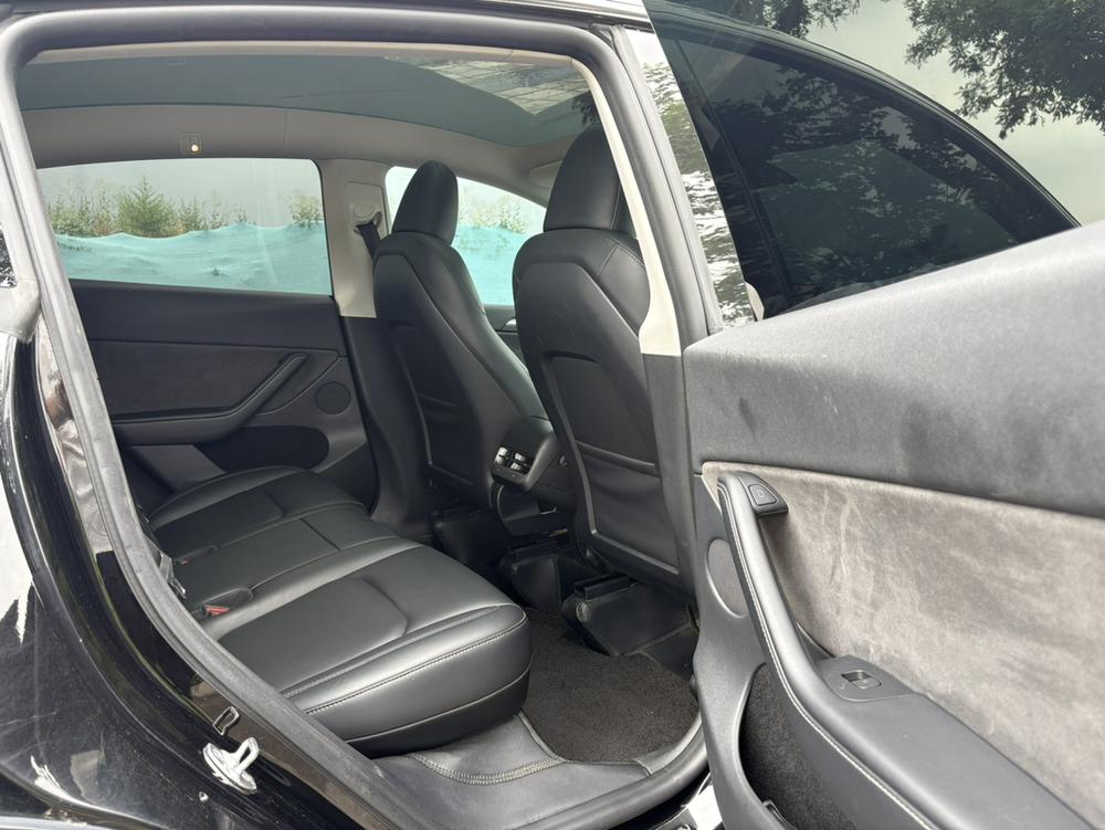 Tesla Model Y 2024 car image #14