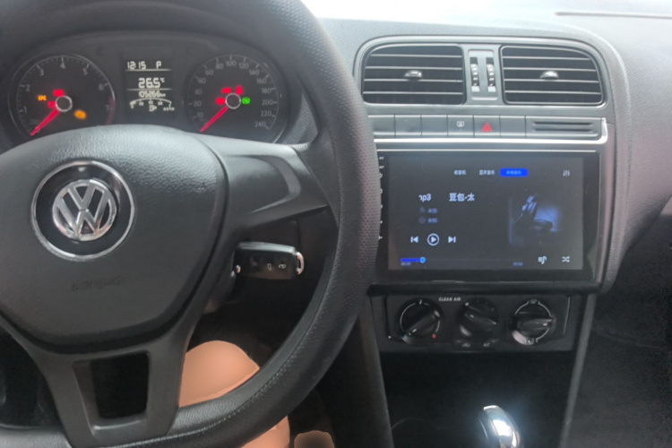 Volkswagen Polo 2018 #10 Volkswagen Polo 2018 car image #10