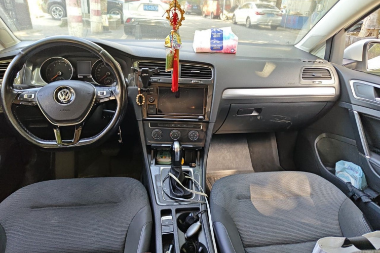 Volkswagen Golf 2019 #20 Volkswagen Golf 2019 car image #20