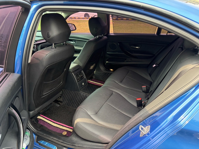 BMW 3 Series 2017 #8 BMW 3 Series 2017 car image #8
