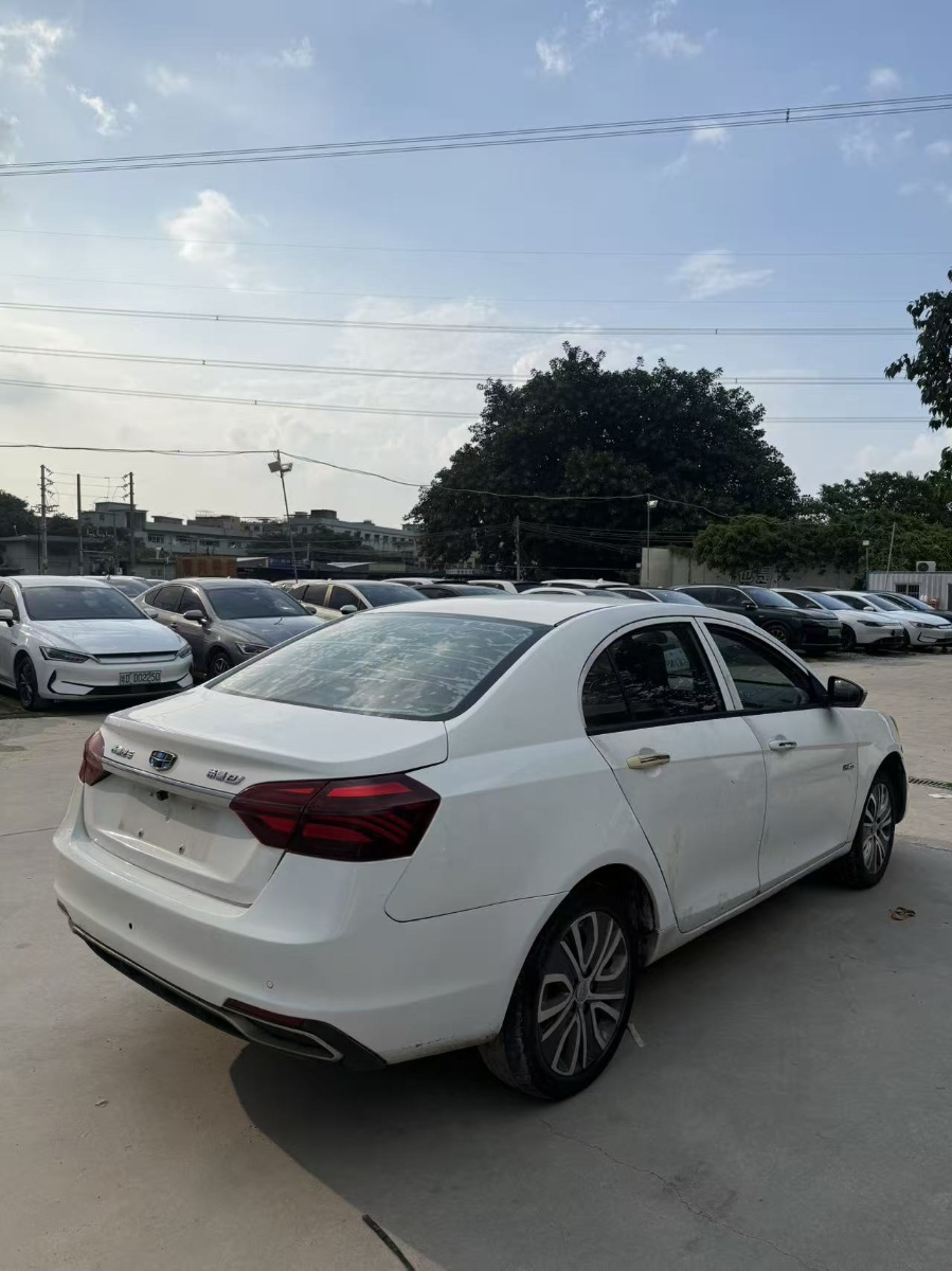 GEELY Emgrand New Energy 2019 car image #5