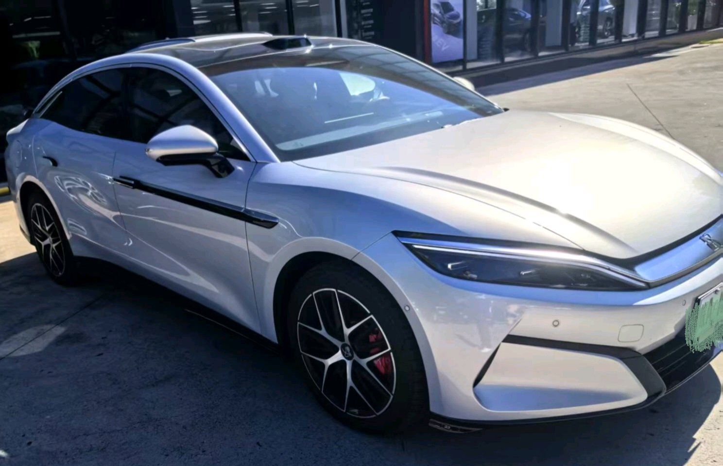 BYD HanL 2025 imagem de carro #2