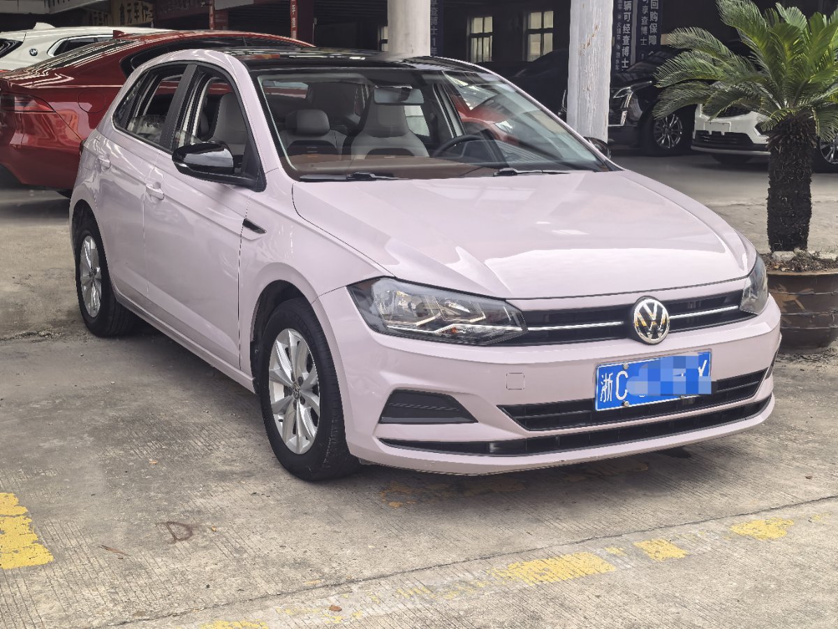 Volkswagen Polo 2020 car image 