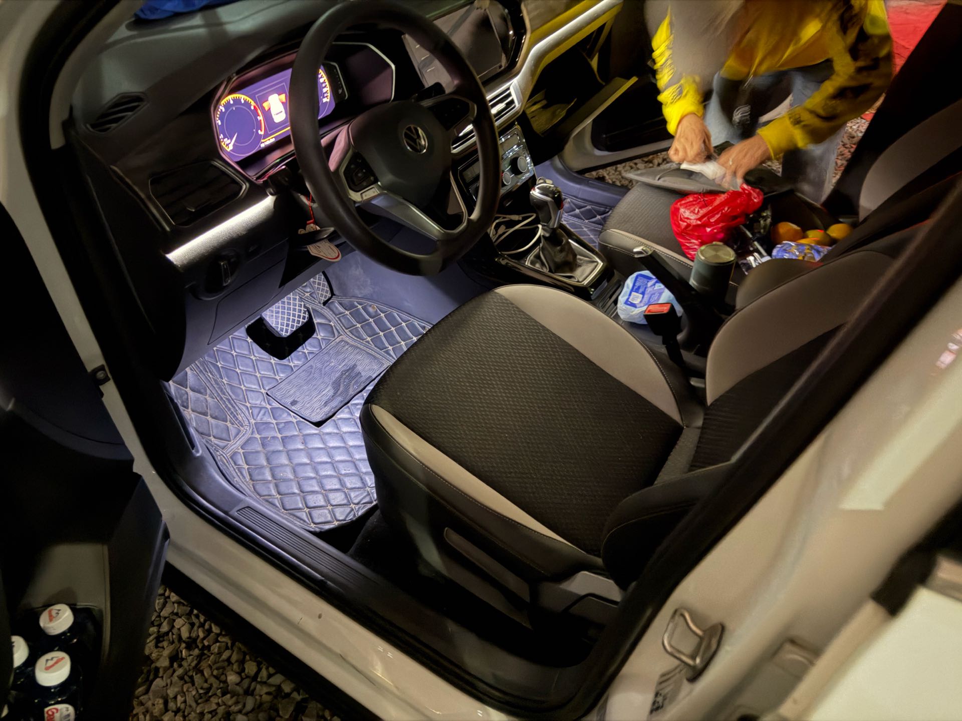 Volkswagen Tacqua 2020 #4 Volkswagen Tacqua 2020 صورة سيارة #4