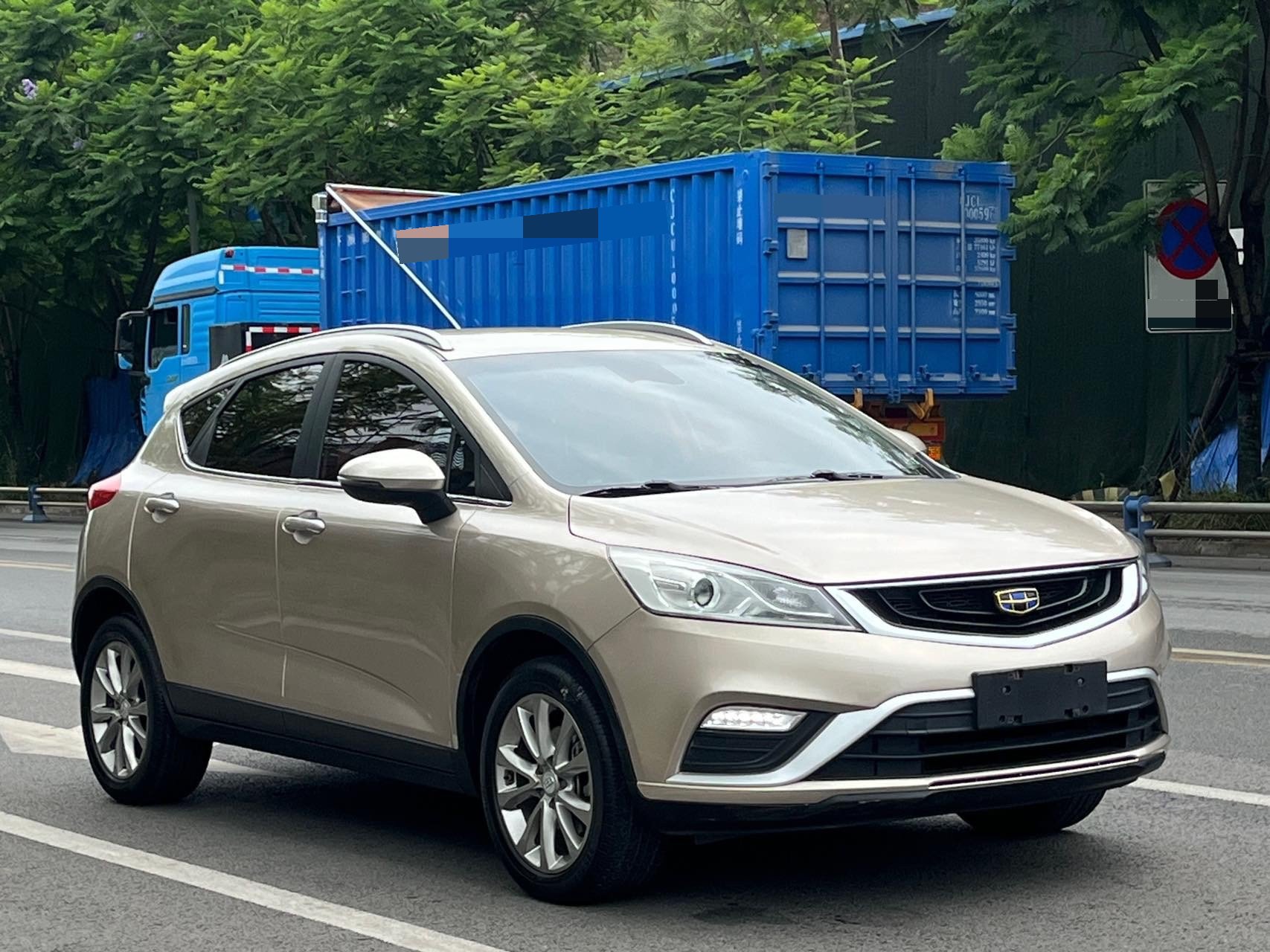 GEELY Emgrand GS 2018 immagine di auto #4