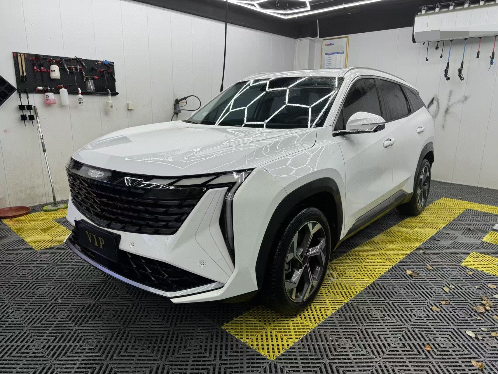 GEELY Boyue L 2023 GEELY Boyue L 2023 car image