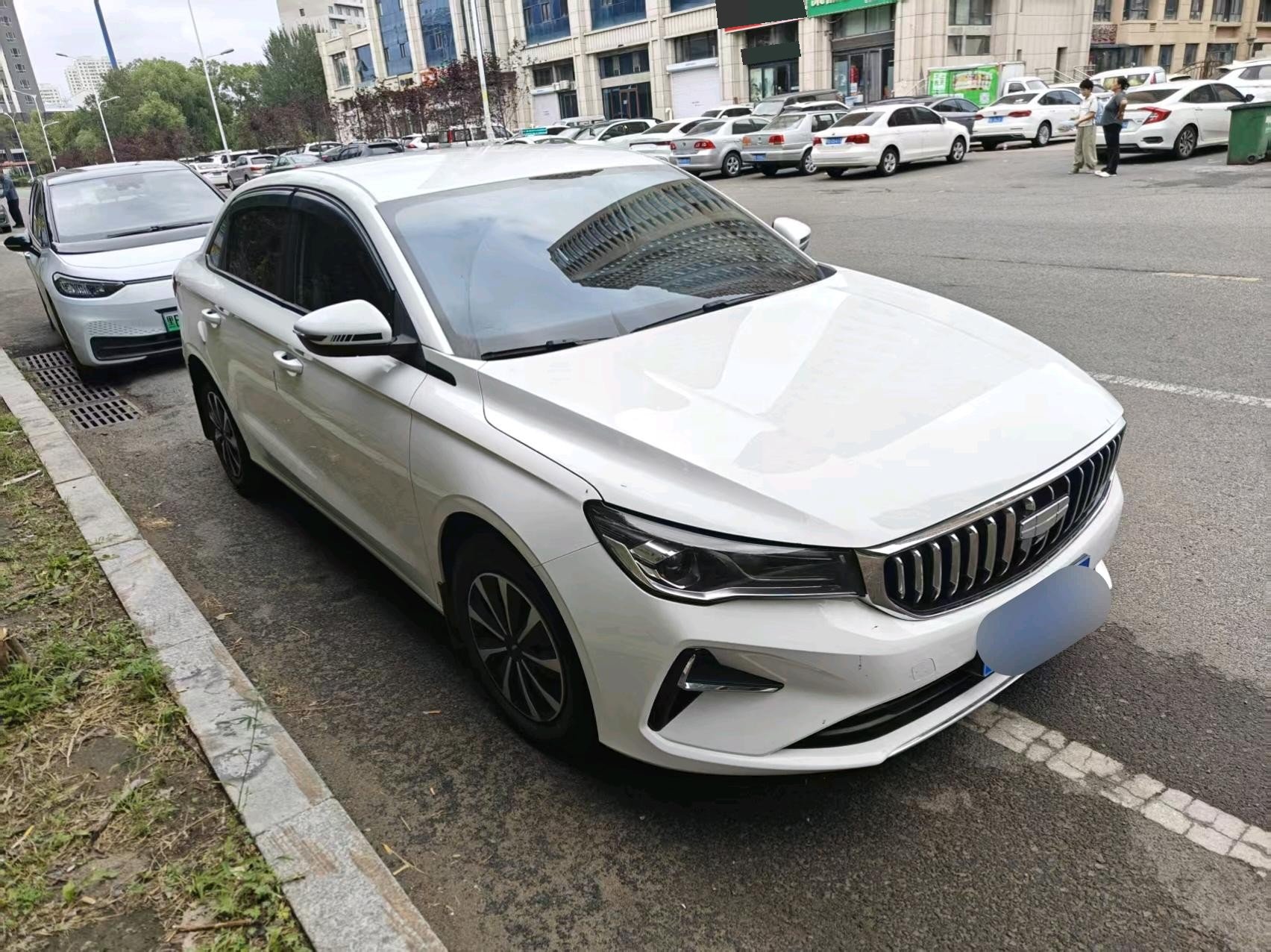 GEELY Emgrand 2024 #3 GEELY Emgrand 2024 car image #3