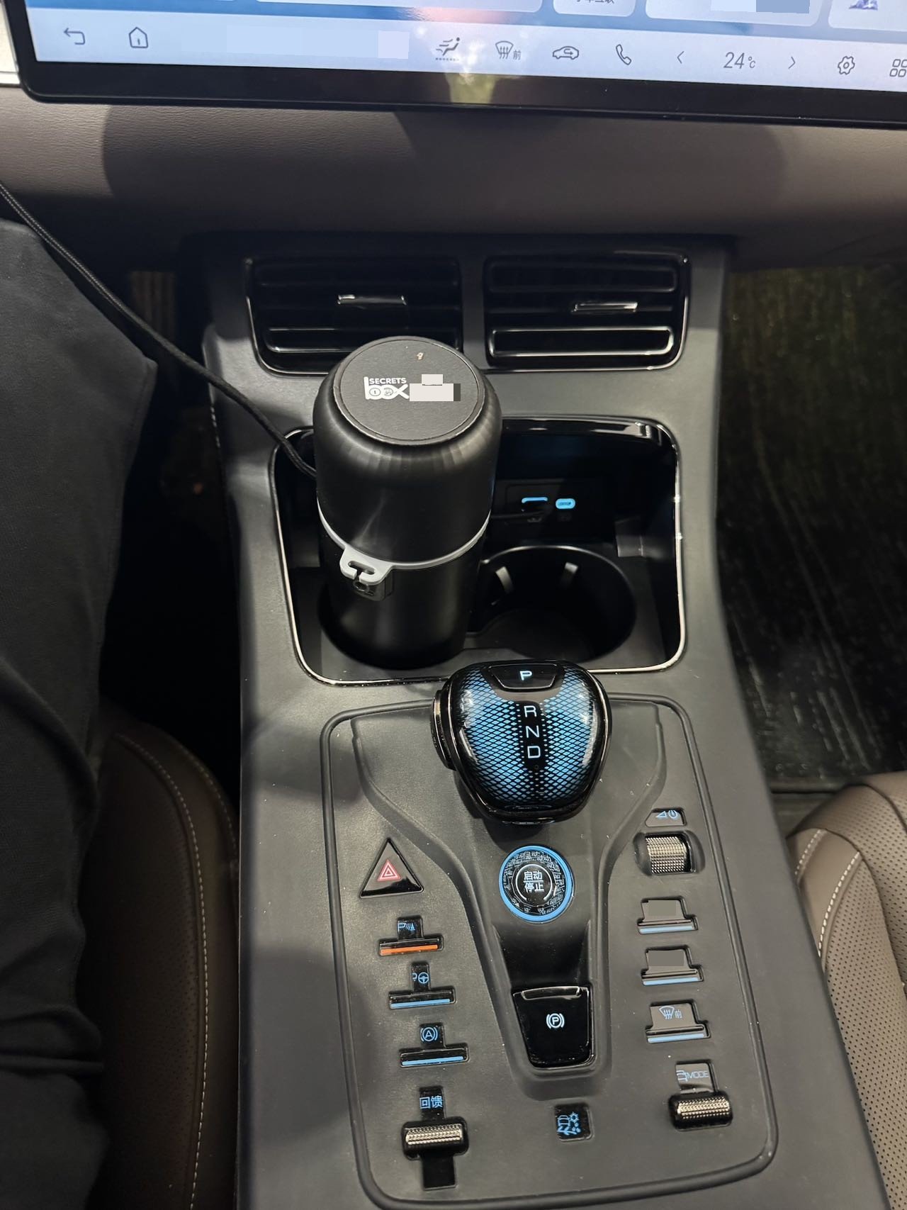 BYD Han 2025 #4 BYD Han 2025 изображение автомобиля #4