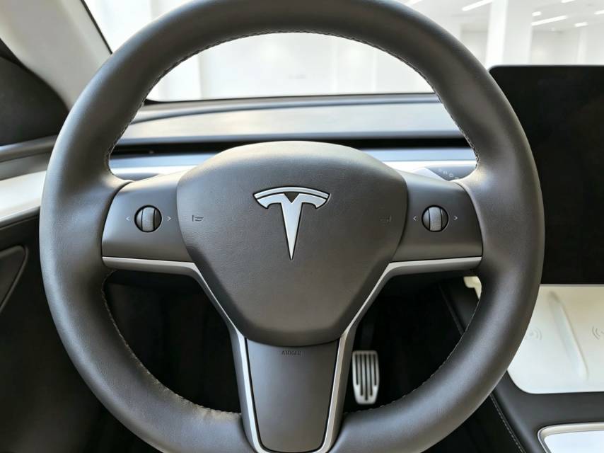 Tesla Model Y 2023 #15 Tesla Model Y 2023 image de voiture #15