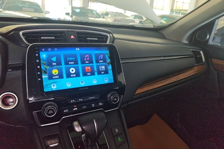 Honda CR-V 2019 #10 Honda CR-V 2019 car image #10