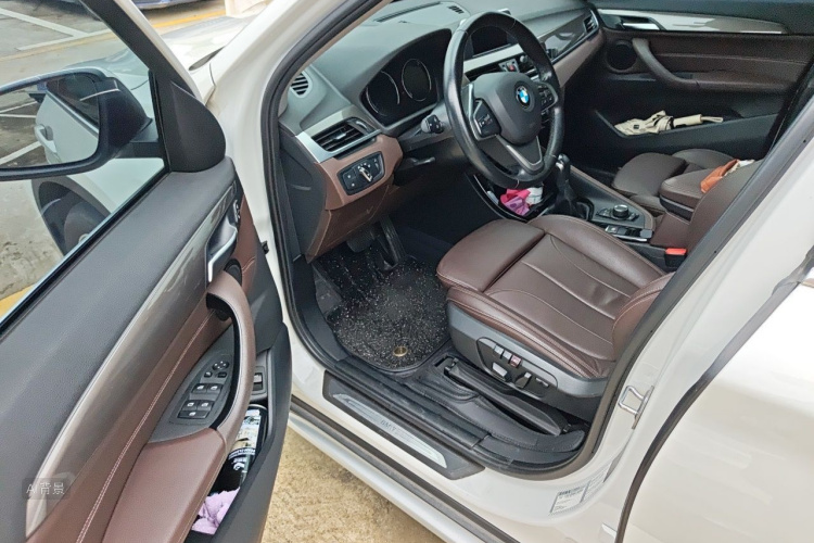 BMW X1 2019 #18 BMW X1 2019 car image #18
