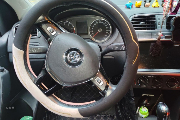 Volkswagen Polo 2017 #12 Volkswagen Polo 2017 car image #12
