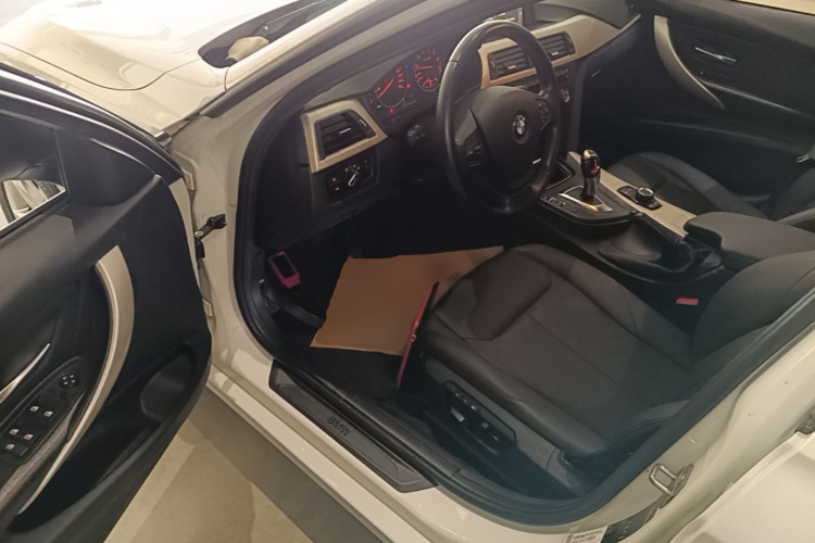 BMW 3 Series 2015 #16 BMW 3 Series 2015 immagine di auto #16
