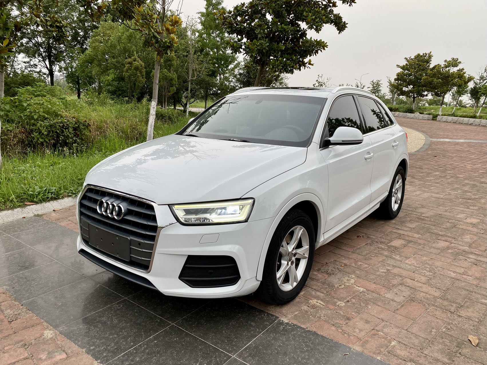 Audi Q3 2017 Audi Q3 2017 car image