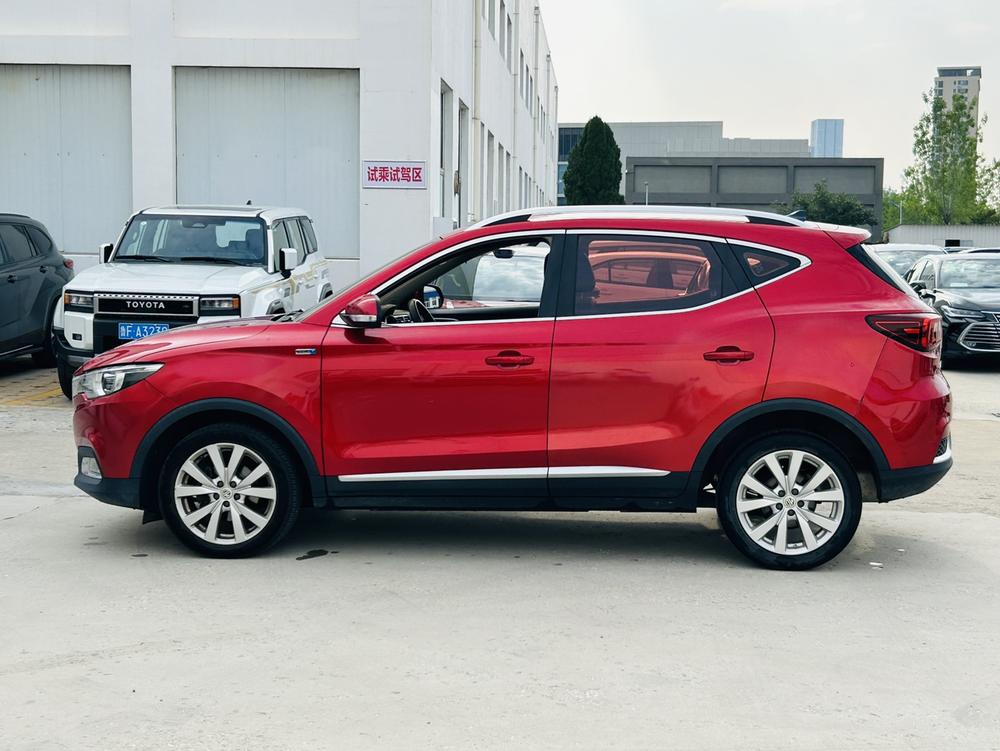 MG ZS 2018 car image #3