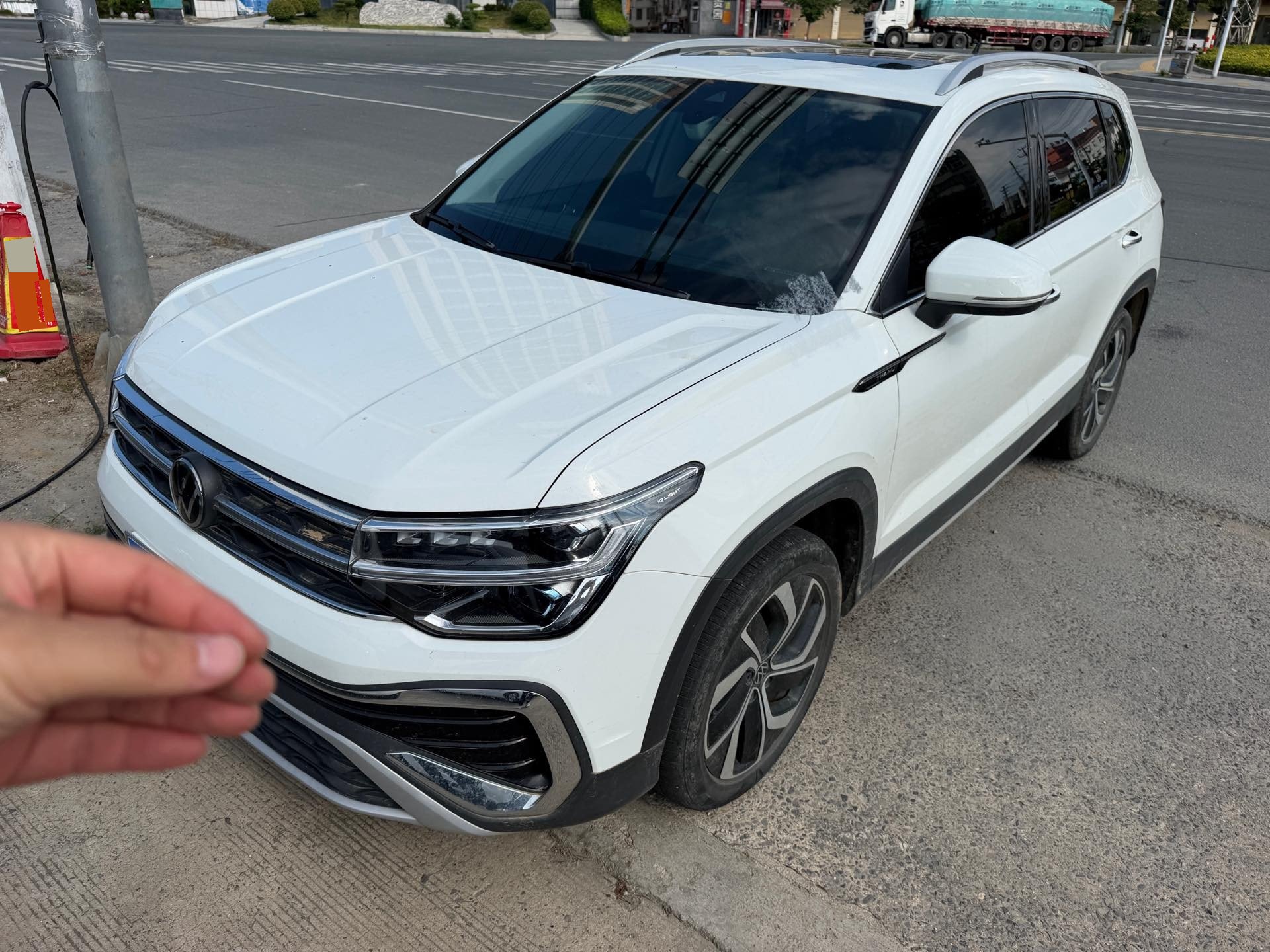 2024 2024 car image