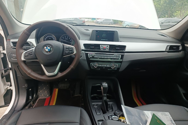 BMW X1 2019 #10 BMW X1 2019 car image #10