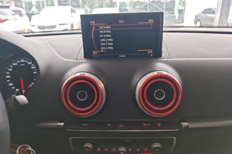 Audi A3 2016 immagine di auto #13