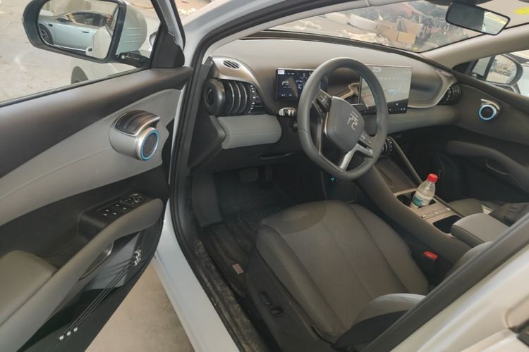 BYD Yuan Plus 2025 #16 BYD Yuan Plus 2025 car image #16