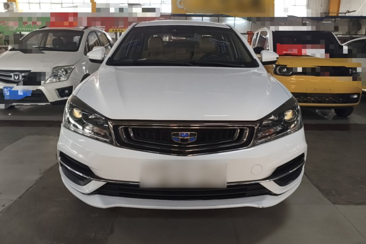 GEELY Emgrand 2018 car image #3