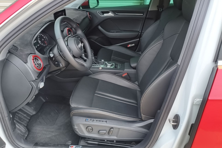 Audi A3 2020 immagine di auto #15