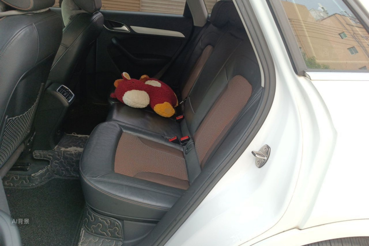 Audi Q3 2017 #19 Audi Q3 2017 car image #19