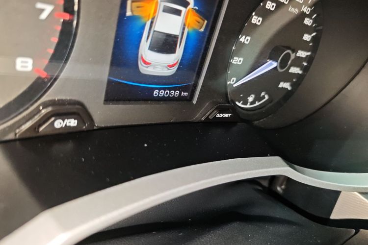 GEELY Emgrand GL 2018 car image #8
