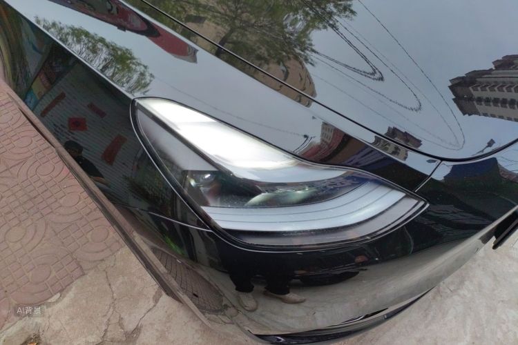 Tesla Model Y 2023 #8 Tesla Model Y 2023 car image #8