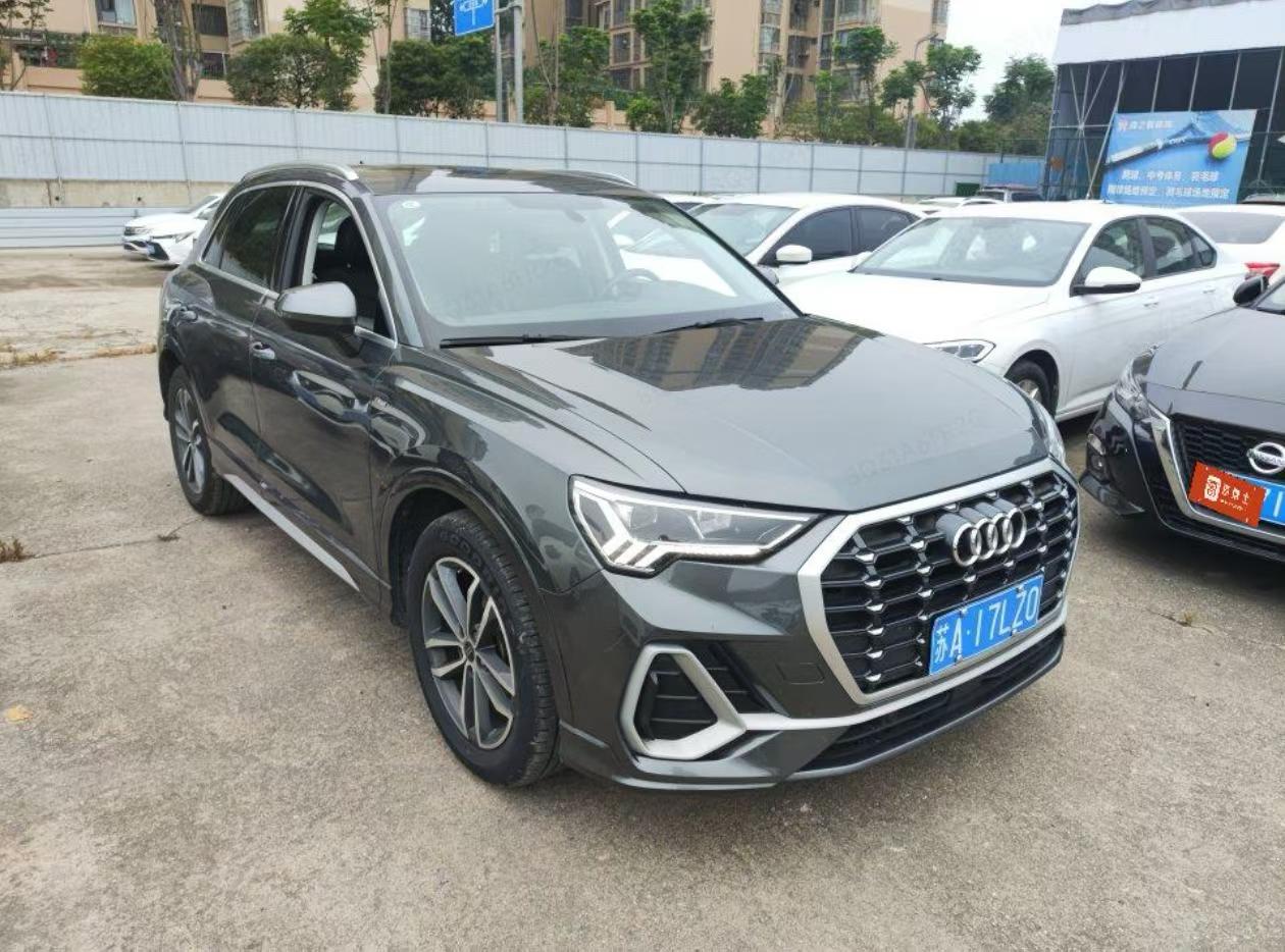 Audi Q3 2023 Audi Q3 2023 car image
