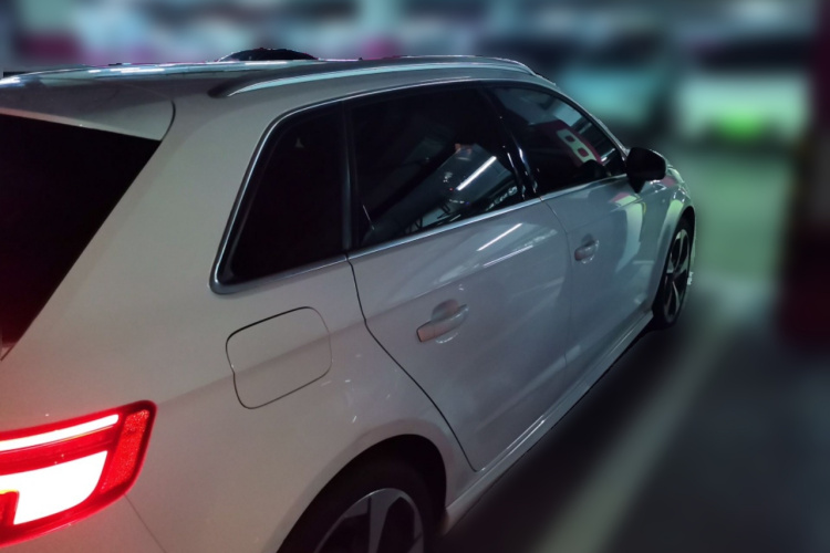 Audi A3 2017 car image #5