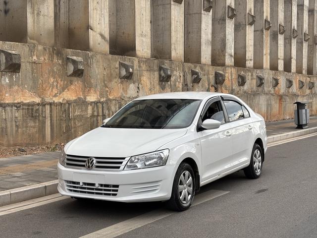 Volkswagen Santana 2017 car image #10
