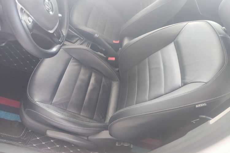 Volkswagen Lavida 2020 car image #19