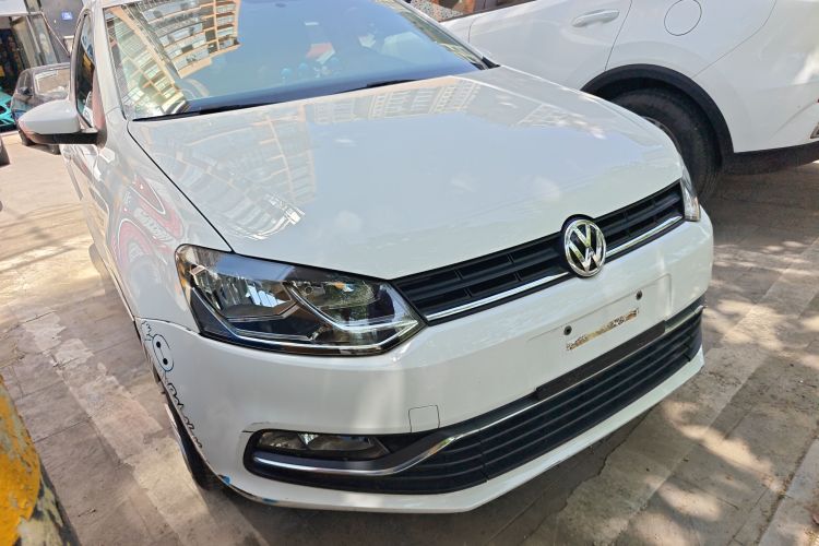 Volkswagen Polo 2017 car image #4