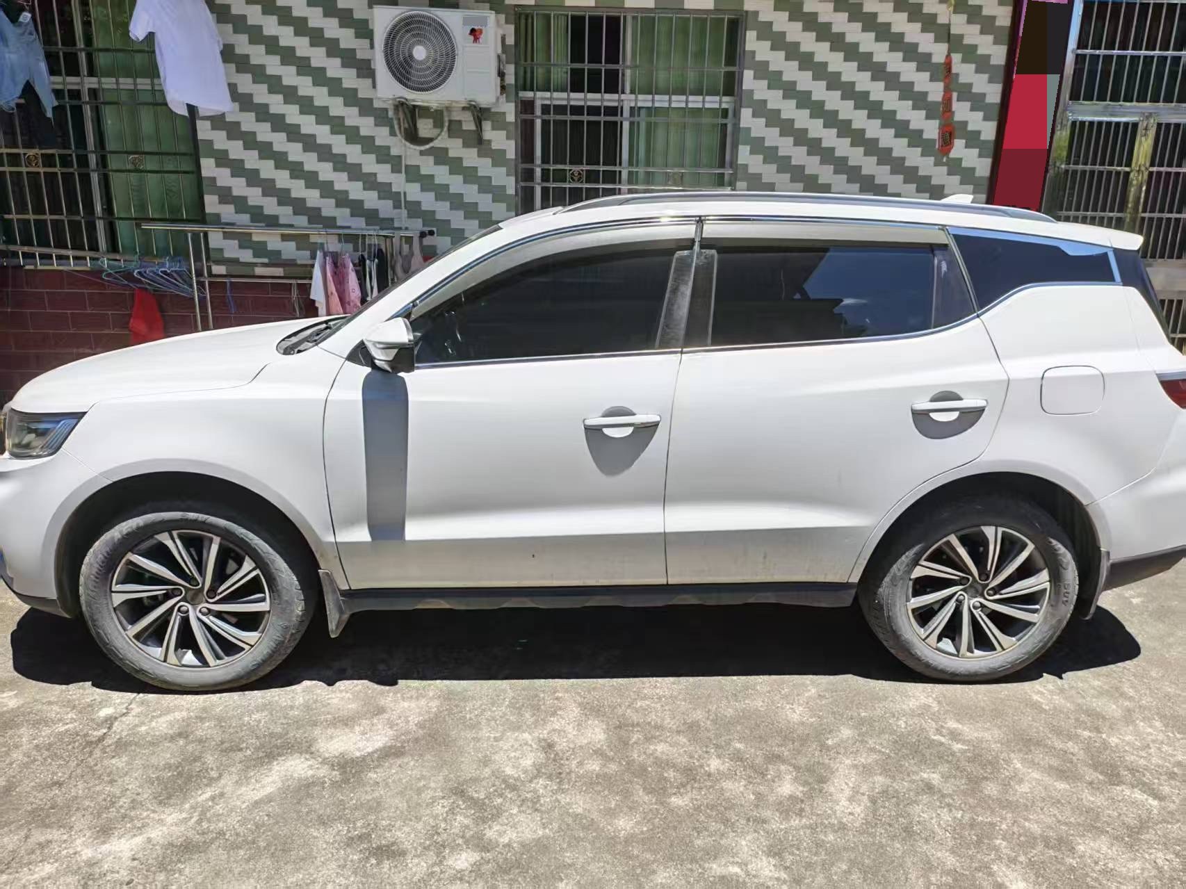 GEELY Vision X6 2020 صورة سيارة #3
