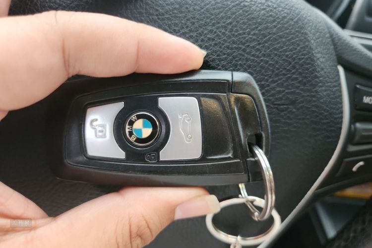 BMW 3 Series 2016 #10 BMW 3 Series 2016 car image #10