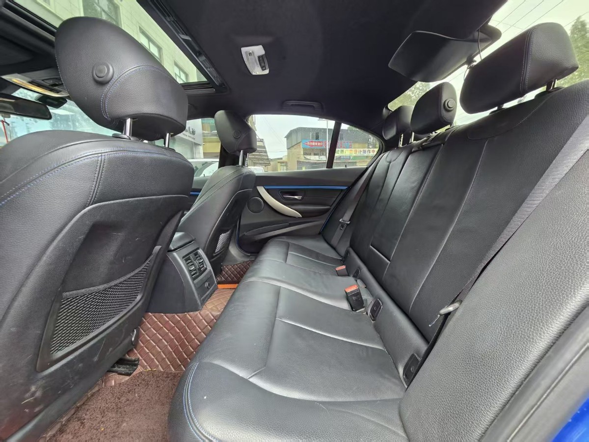 BMW 3 Series 2018 #5 BMW 3 Series 2018 car image #5