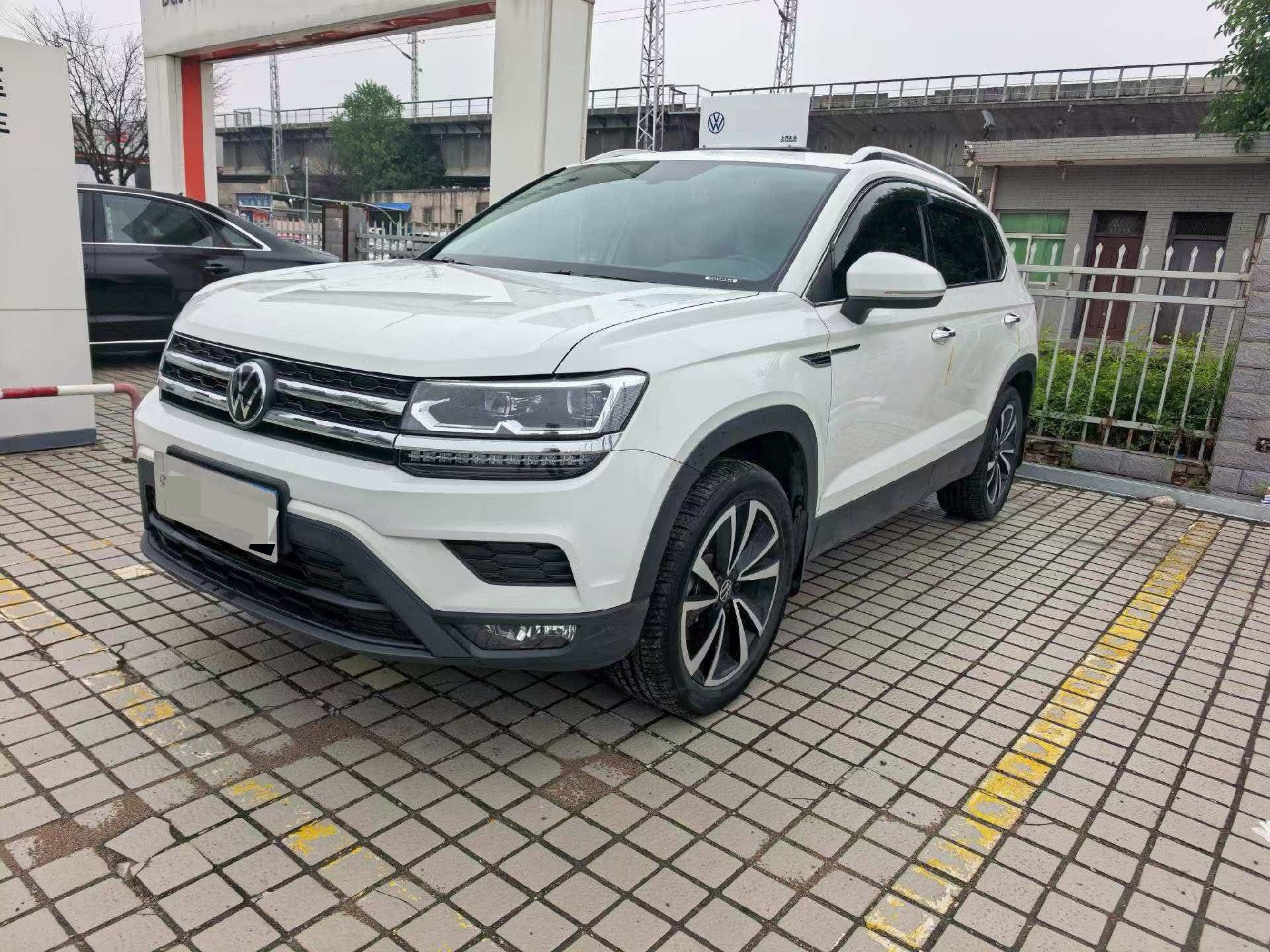 2021 immagine di auto 