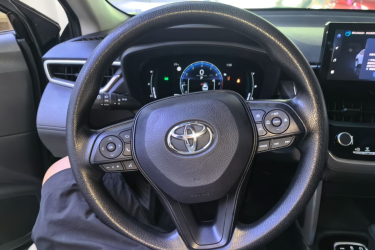 Toyota Corolla Cross 2023 #11 Toyota Corolla Cross 2023 car image #11