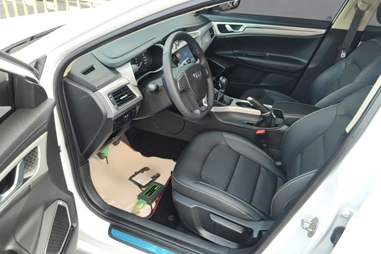 GEELY Emgrand GL 2017 #16 GEELY Emgrand GL 2017 car image #16