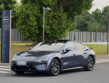 MI SU7 2024 car image 