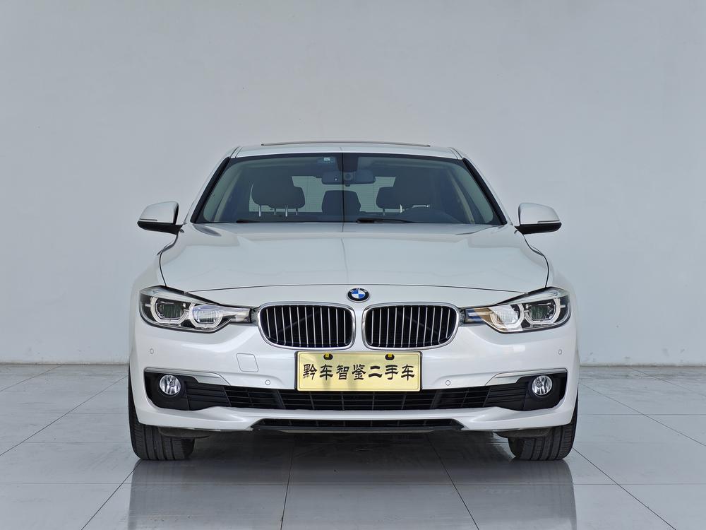 BMW 3 Series 2019 #2 BMW 3 Series 2019 car image #2
