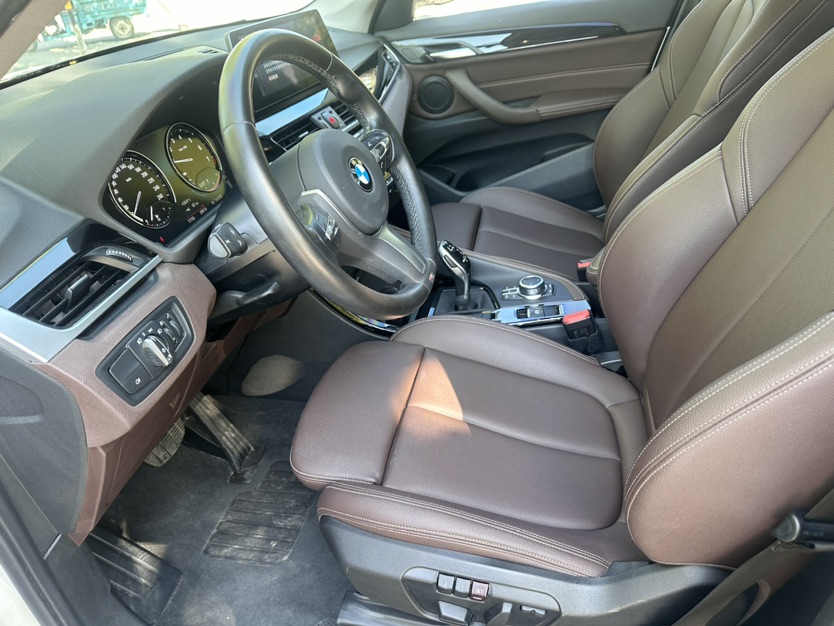 BMW X1 2020 car image #7